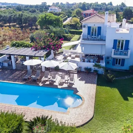 Zephyros, 7 Minute Walk To Eglina Villa